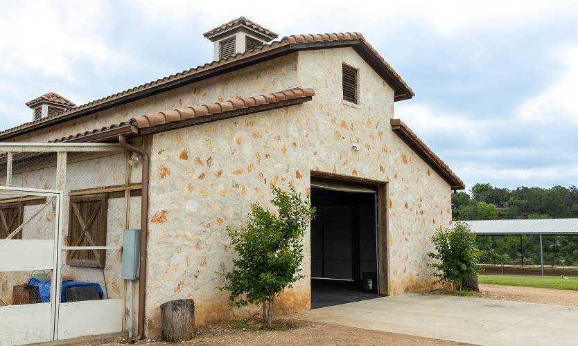 Barn